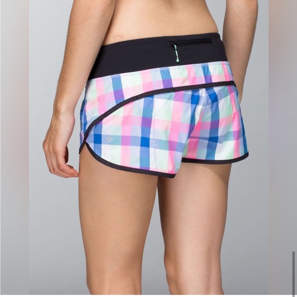 Lululemon | Groovy Run Short 2 Way Stretch - Picture 2 of 8